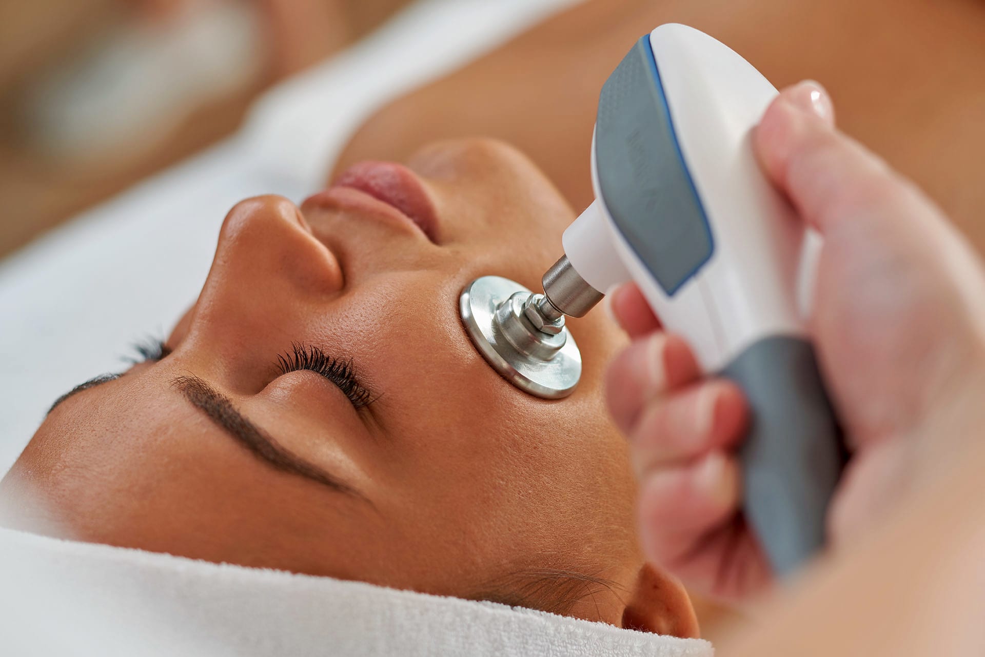 Soins Visage & Corps INDIBA®